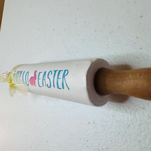 Set of 2 Easter mini rolling pins decoration Hop! Hop! Hop! and Hello Easter - Picture 8 of 9